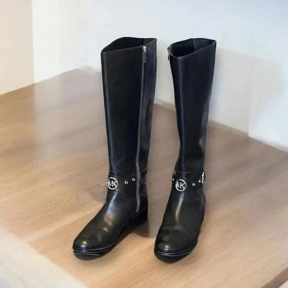 Michael Kors Black Leather Boots - Picture 2 of 12